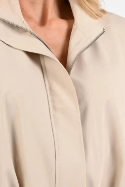 Aimée the label lowen Gilet Zand