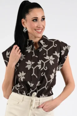 Geisha 63212-20 Blouse mouwloos Donker bruin