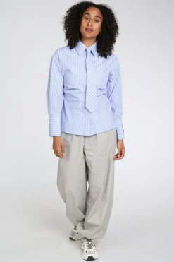 Haute L'Amitié hl10667 Blouse lange mouw Licht blauw