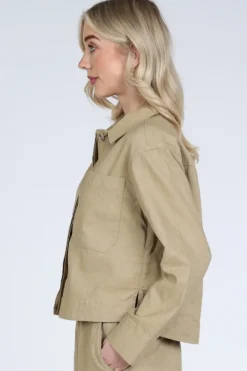 Knit-Ted 261p101 joan Blazer Camel