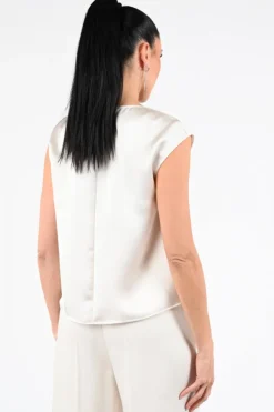 Luisa Cerano 238654-3777 Blouse mouwloos Ecru