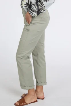 Mac Chino turn up Chino Kaki