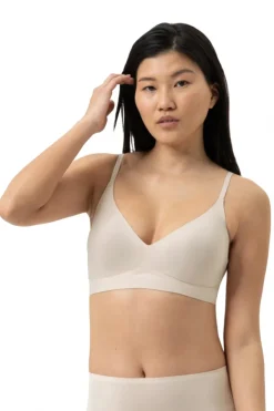 MEY 1150030 Triangle bra licht taupe