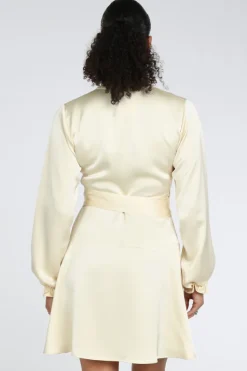 Neo Noir Colbie Heavy dress Jurk lange mouw Licht geel