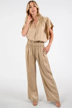 Nukus NKS01131 Blouse korte mouw Camel