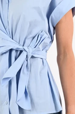 Nukus NKS01156 Blouse korte mouw Licht blauw