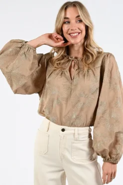 Nukus NKS02183 Blouse lange mouw Bruin