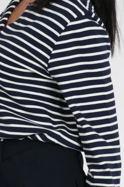 Penn & Ink S26F1806 Sweater Marine