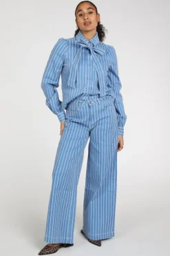 Pom Amsterdam SP9519 Coloured jeans Blue denim