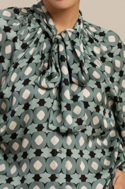 Studio Anneloes 13557 Lorina Blouse lange mouw Vergrijsd groen