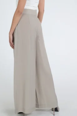 WithBlack WBLMARLEEN TAIL Broek Zand
